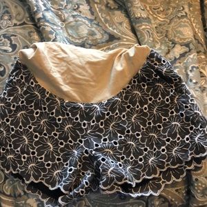 Pea in a Pod Maternity shorts XS